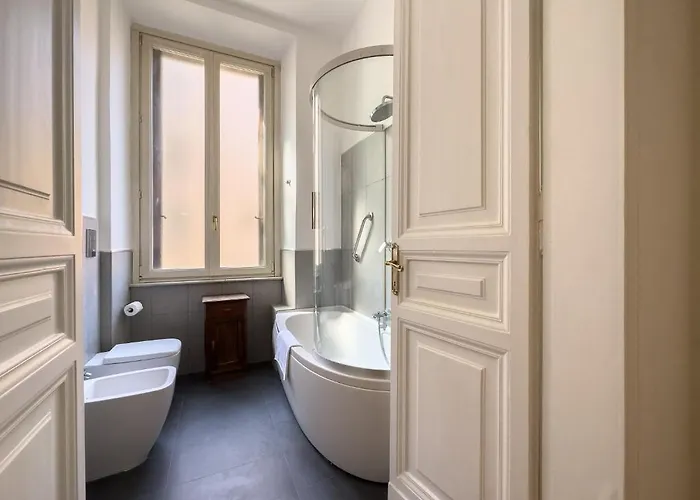 The River * روما